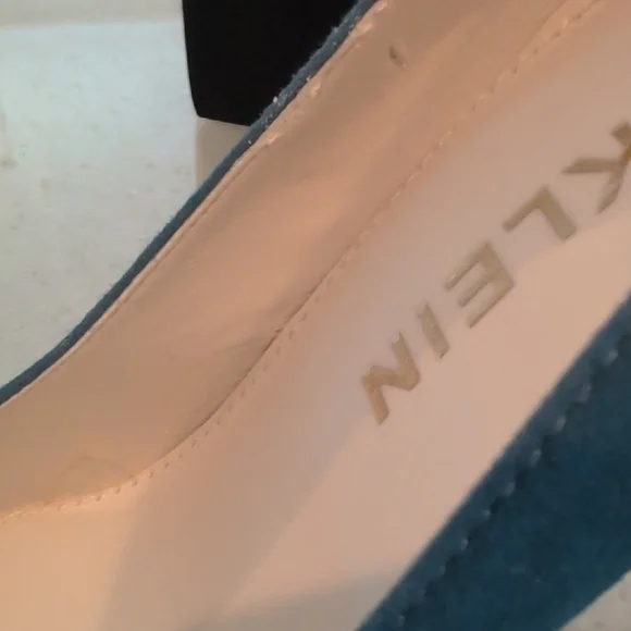 Anne Klein Teal Women's Heels New - Picture 10 of 14